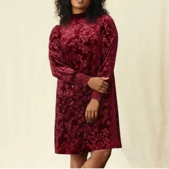 Matilda Jane Just Imagine Melanie Dress Velvet Floral Burnout High Neck Medium - Picture 1 of 11